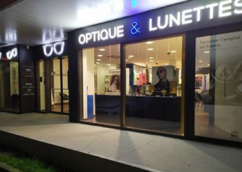 OPTIQUE ET LUNETTES ROCHEFORT recrute
